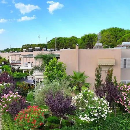 Lura 3 Homes 178 شقة Plazhi San Pietro