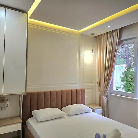 Lura 3 Homes 178 * Plazhi San Pietro