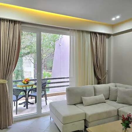 Lura 3 Homes 178 Apartment