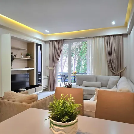 Apartment Lura 3 Homes 178 *
