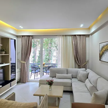 Lura 3 Homes 178 * Plazhi San Pietro